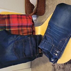 2 Pair‼️ Lee Riders Jeans